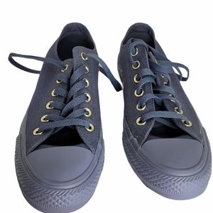Women's Converse shoes athletic sneakers 7